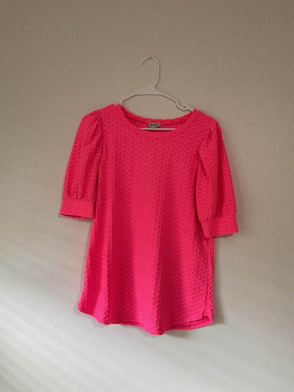 Bibi cute bright pink top